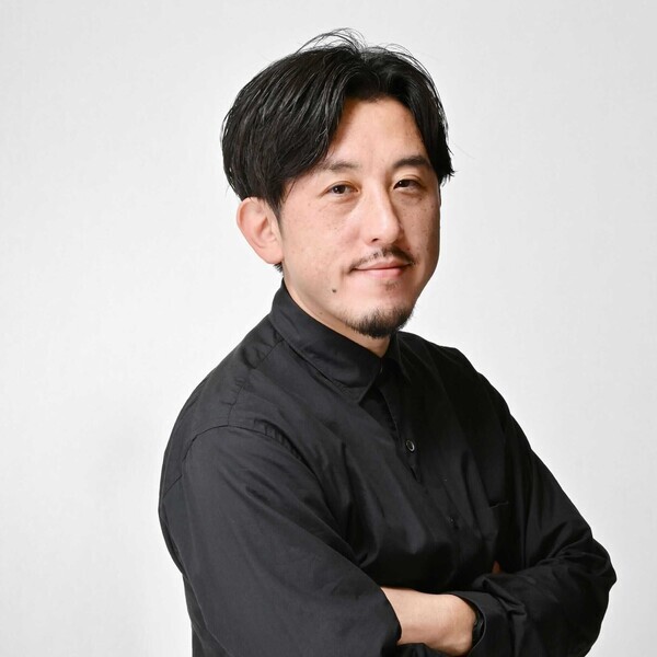 泉 亮介